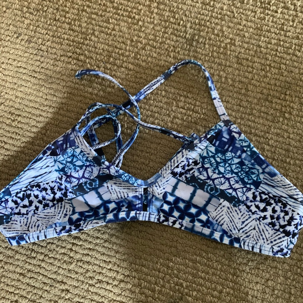 Bikini top